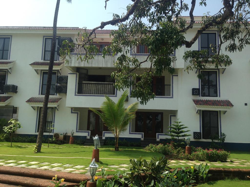 Studio And One Bedroom Apartment In Riviera Sapphire, Siolim Exterior foto